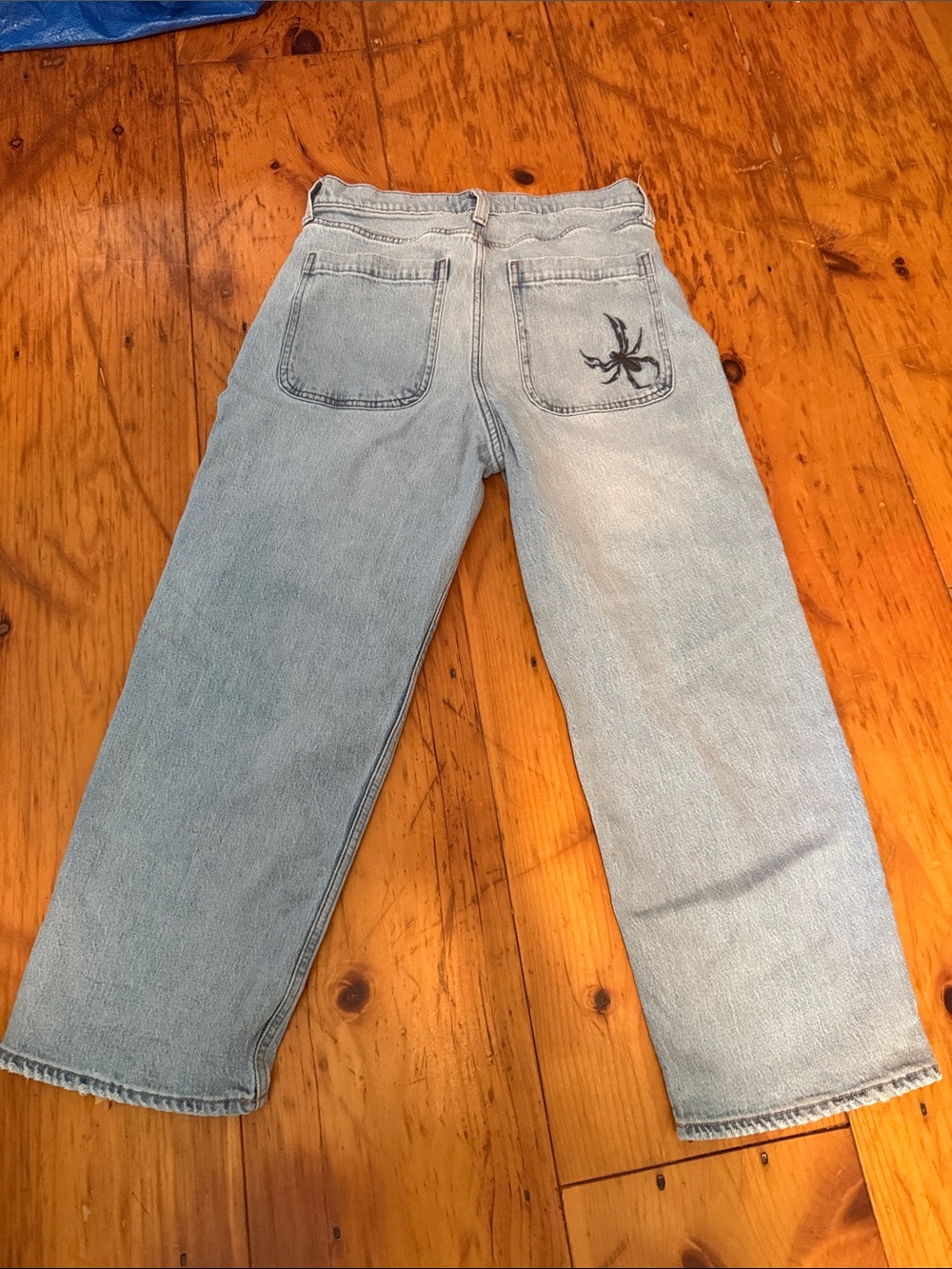 Hollister Light Blue Relaxed Men's Jeans with Back Pocket Embroidery W28 L28
